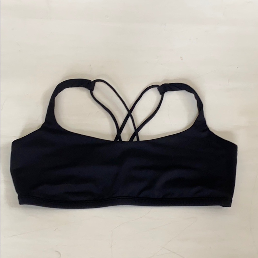 Lululemon black bra